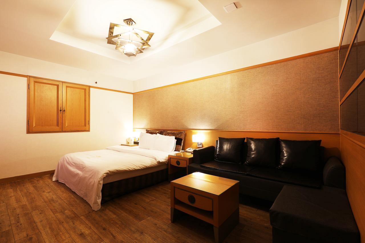 Bucheon Sr Hotel Exteriör bild