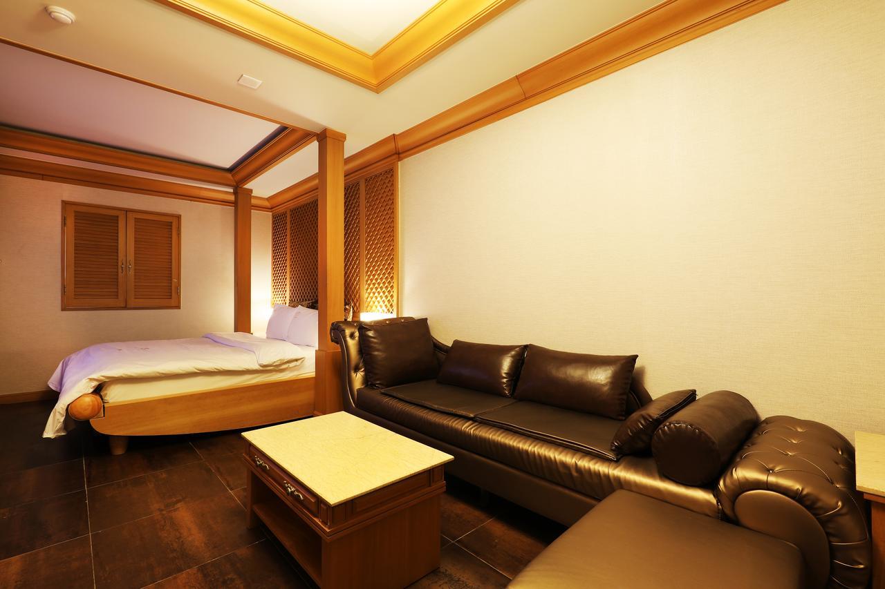 Bucheon Sr Hotel Exteriör bild